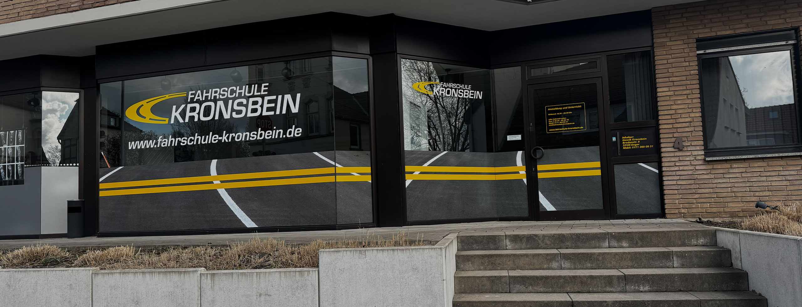 Außenansicht Fahrschule Kronsbein Enger Spenge